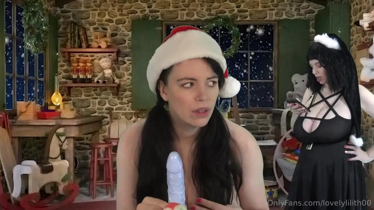 Lovely lilith santa