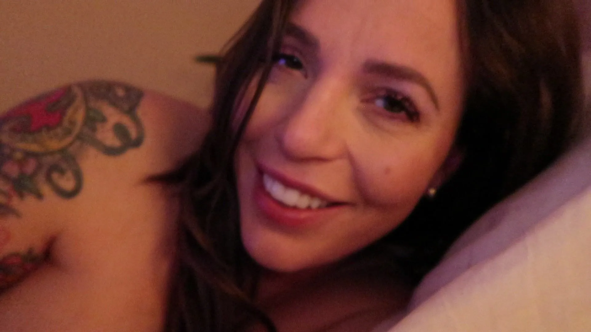 Yogabella - Mommy's Bedroom