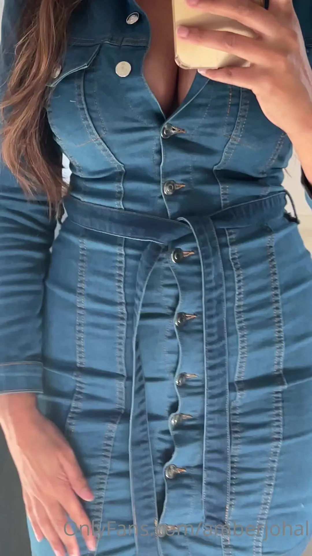 amberjohal When life throws you curves, learn how to use them ❤️ xxx onlyfans porn videos