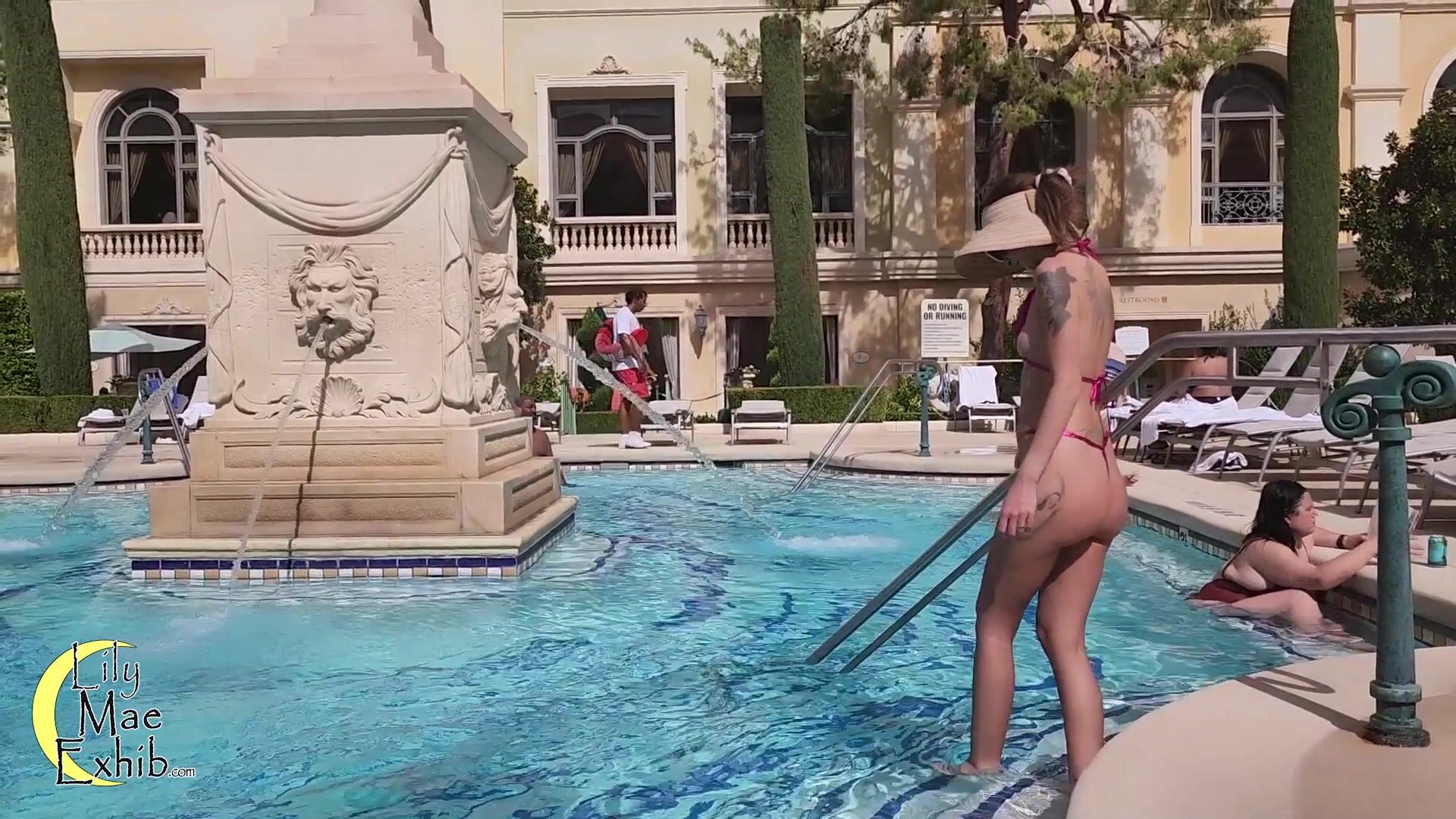 Lilymaeexhib Viva Las Vegas pt 3