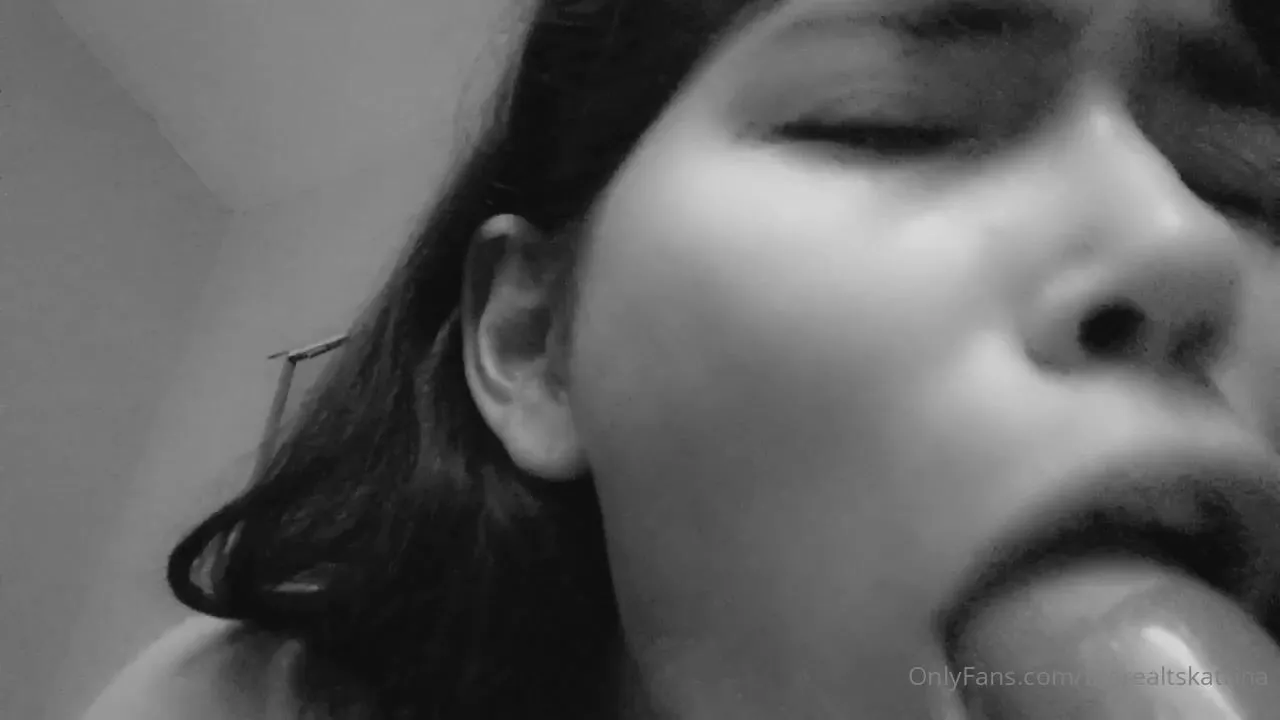 therealtskatrina omg never sucked inch cock before until now xxx onlyfans porn videos
