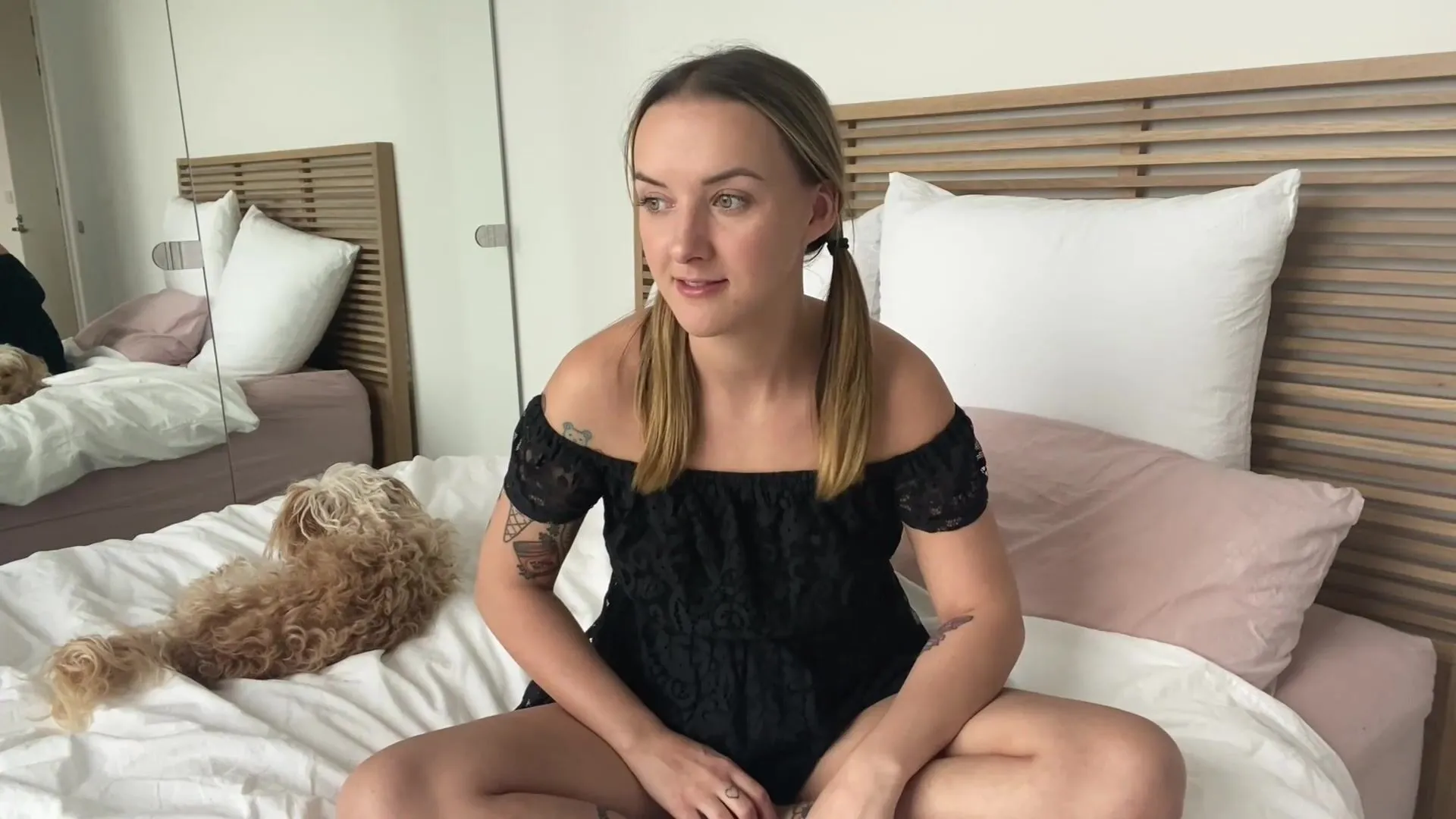littleeviejones q a 4 what is the longest you ve given head how many threesomes have you had what is xxx onlyfans porn videos