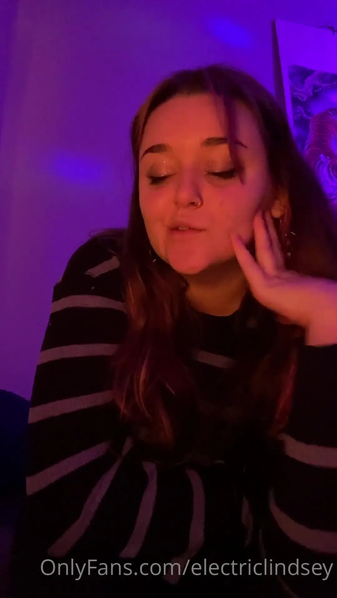 electriclindsey quick lil chatty video for my favs that watch these lol also i deff meant roommate not xxx onlyfans porn videos