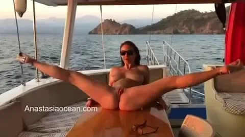 Anastasia Ocean - sunset
