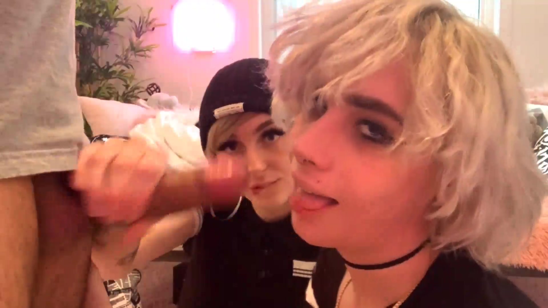 Hanapups cute double blowjob quinn manyvids threesome face slapping free  porn videos