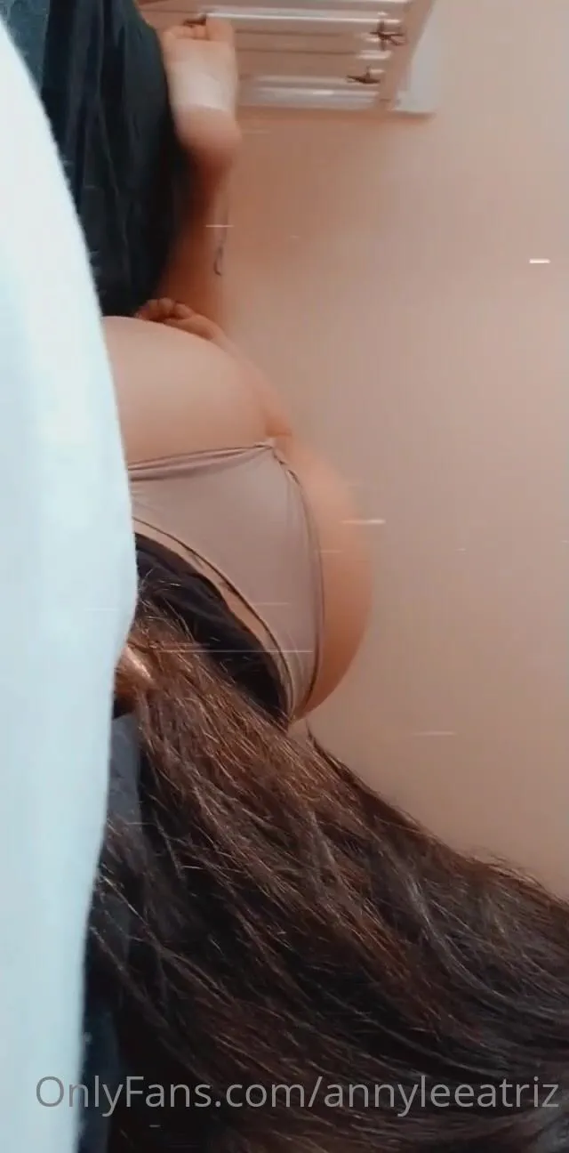 annyleeatriz hola mi amores que tal hoy um directo xxx onlyfans porn videos