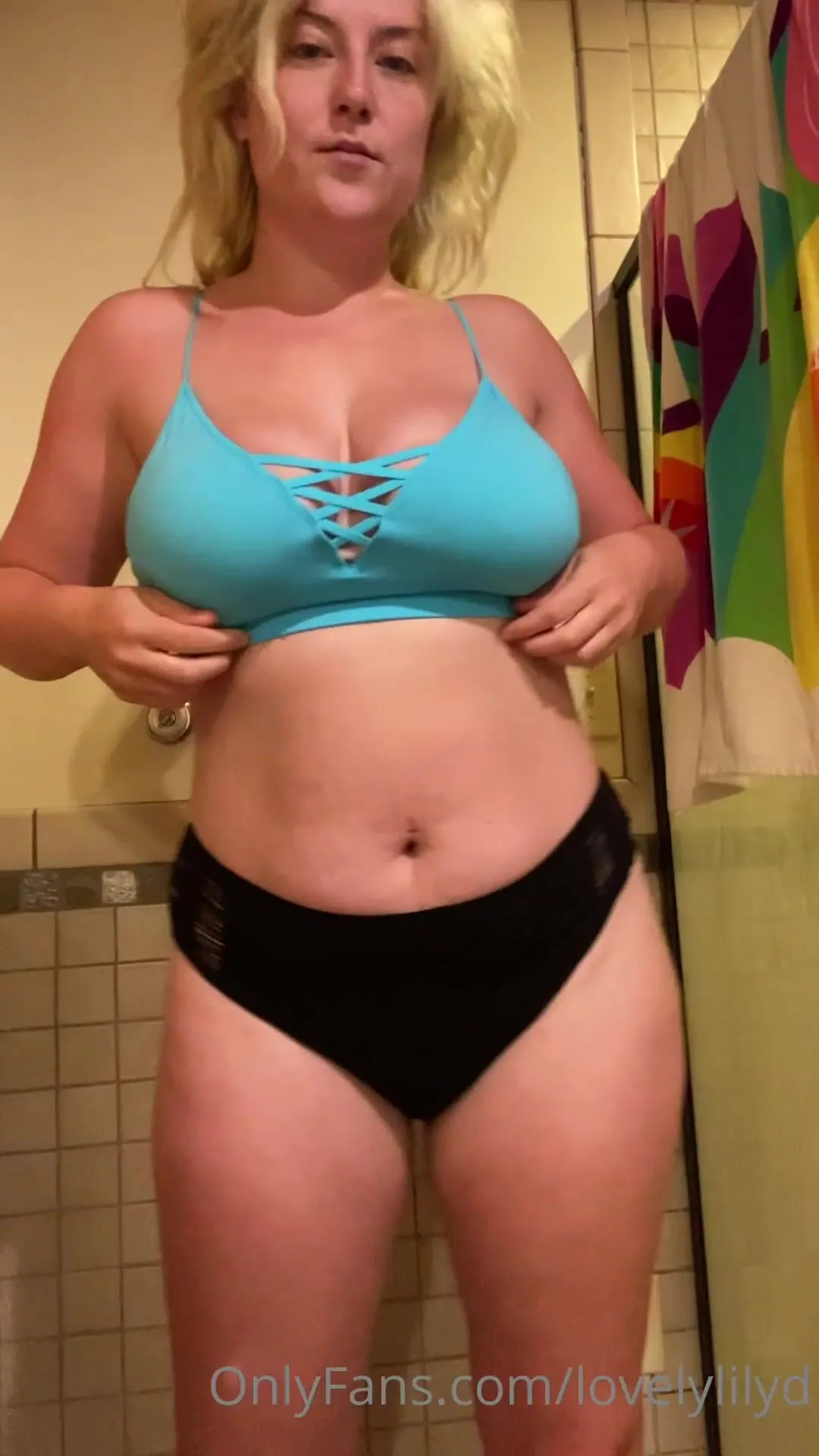 lovelylilyd well it s monday again how are y all feeling horny me too xxx onlyfans porn videos