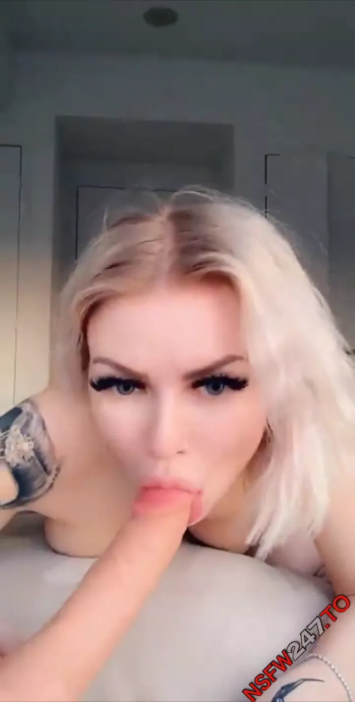 Layna boo sex machine blowjob fucked snapchat xxx porn videos