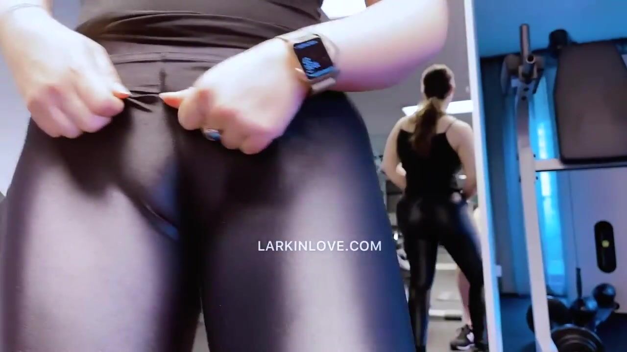Larkin Love – Gooning at The Gym for Your Personal Trainer