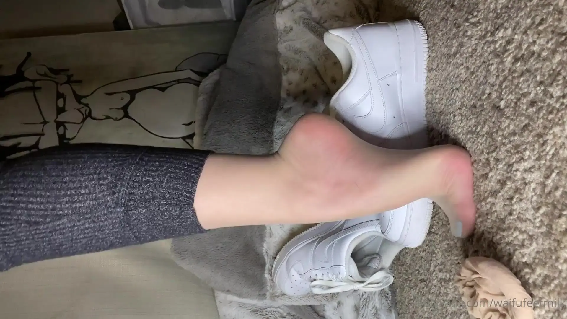 waifufeetmilk shoes shoes off nylon sweaty sock removal onlyfans porn video xxx