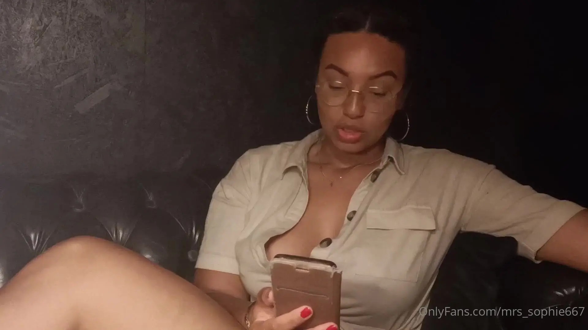mrs sophie667 hmm just talked w/ the guy talked about tinder asked see him somewhere onlyfans porn video xxx