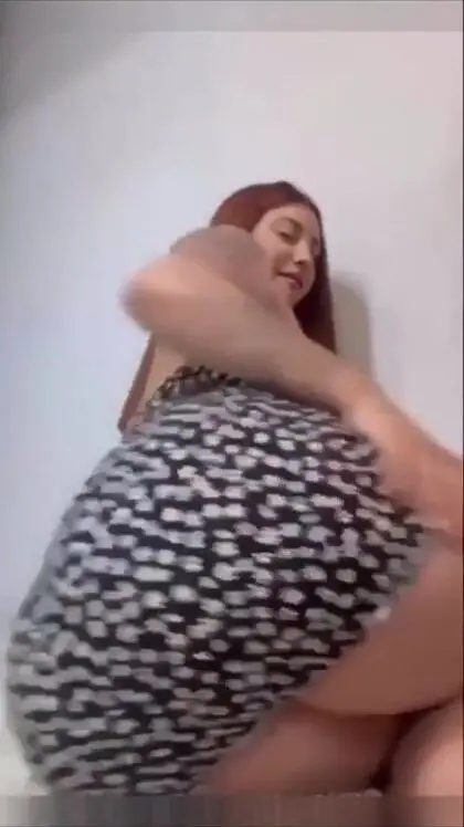 Lula FAT ASS WHITE GIRL FARTS