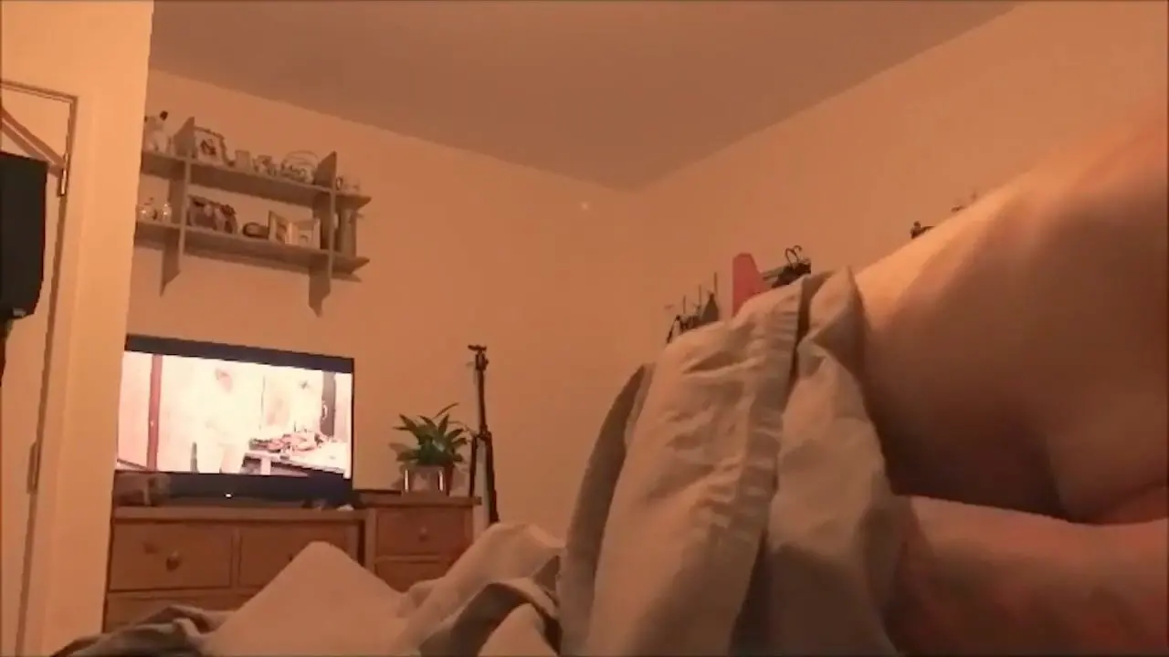 British_SMALL_MOM - Mom wakes up step son and rides him and gets fucked then leaves his room