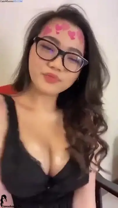 Sweaty Asian Bigo Live Girl 2 (Don't Know Her Name)