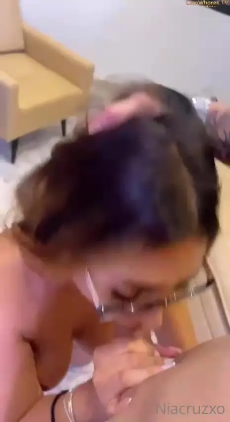 NiaCruzXO - Blowjob Fuck Facial 100