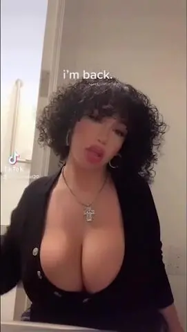 meldadel Nude show big Boob s
