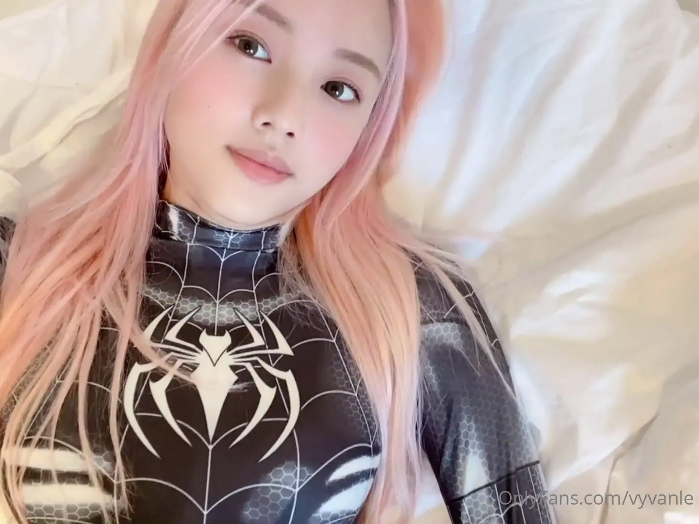 Vyvan Le Sexy Spiderman Cosplay Onlyfans VideoLeaked