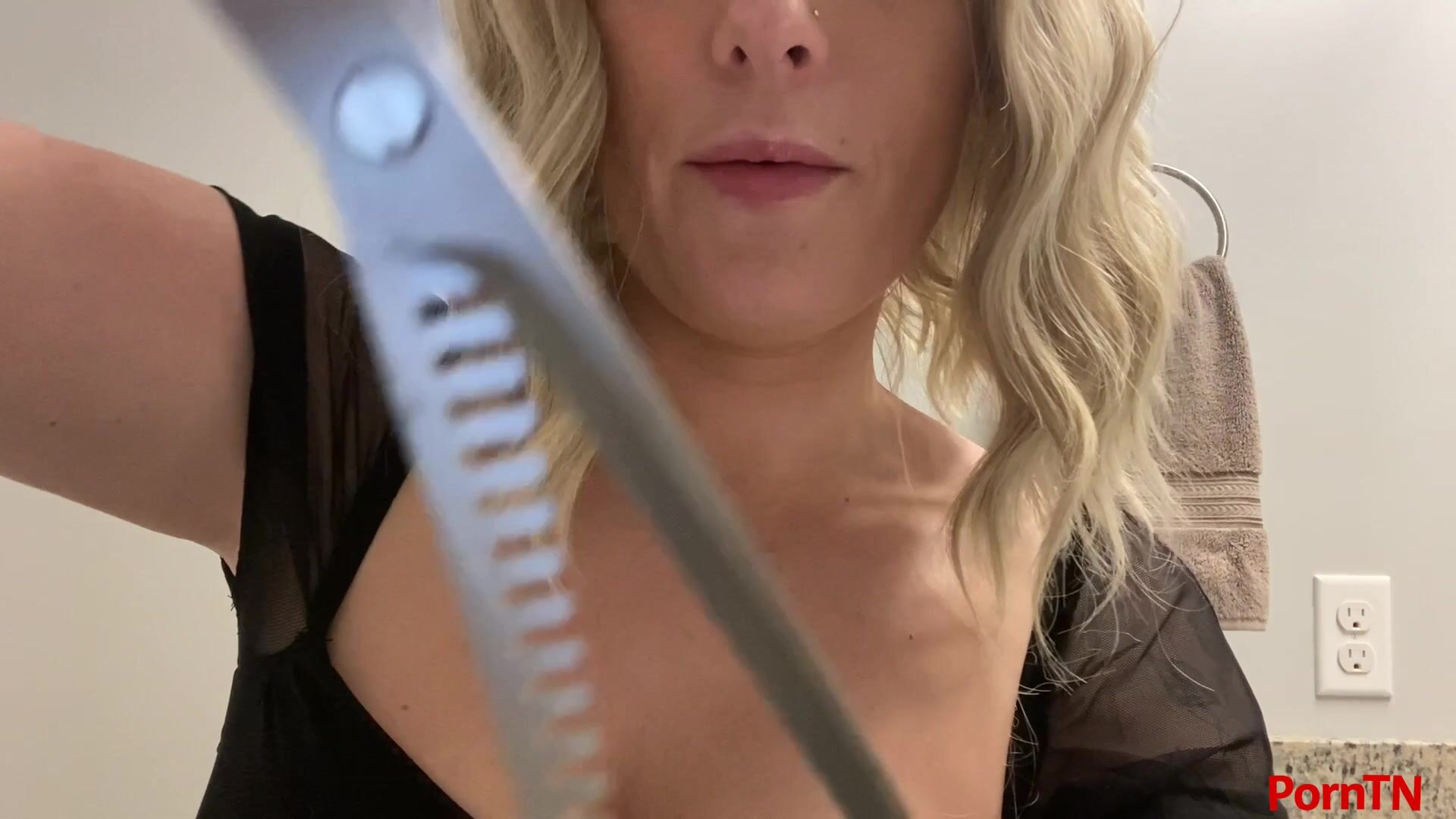 miss cassi asmr barber shop