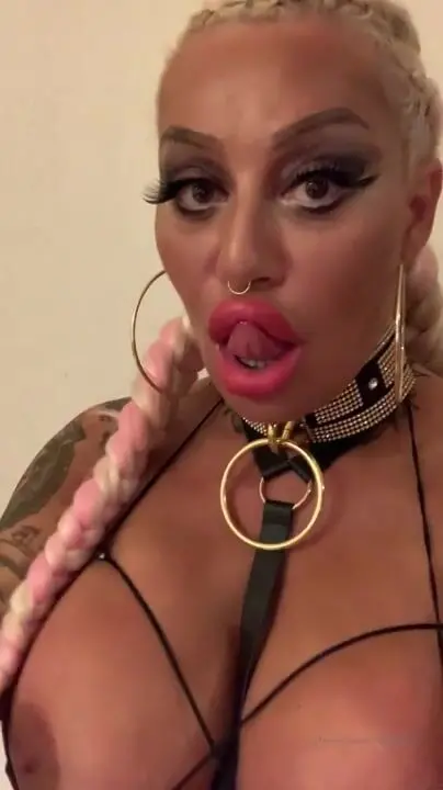 Coco Fuckslut