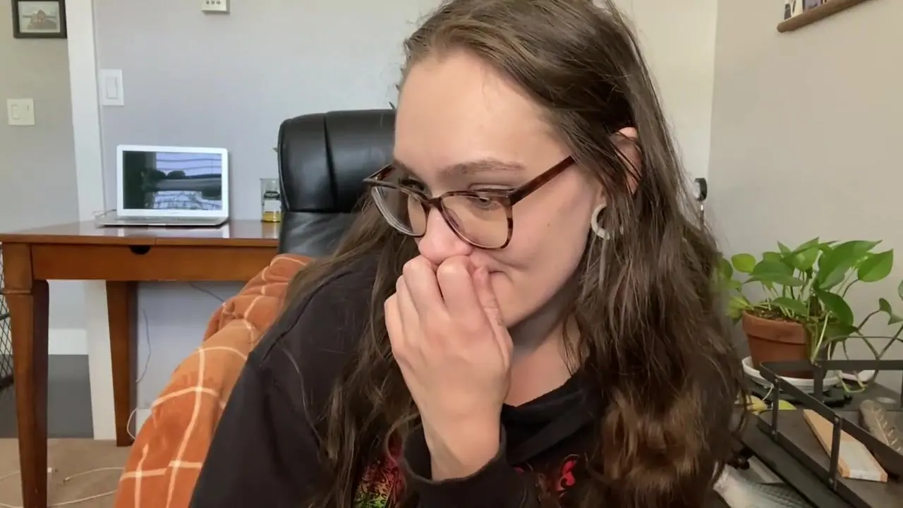 Divinebabe - The Cuck the Wife and the Donor