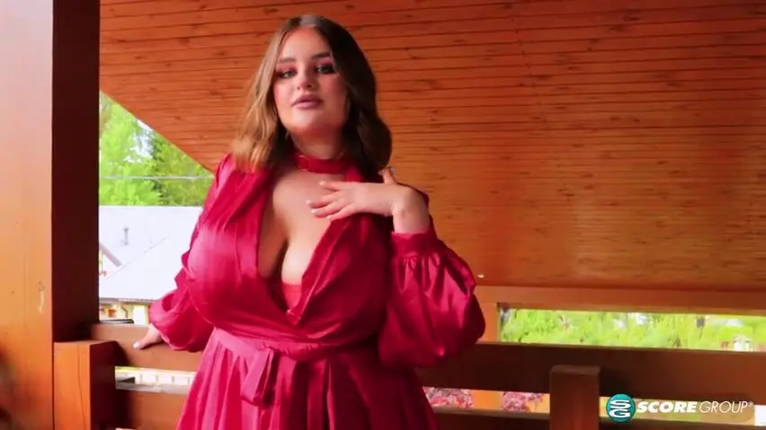 Molly Evans - teen bbw big natural tits solo molly evans 4k uhd siterip