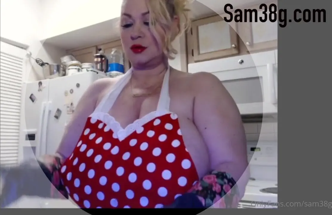 Sam38g - sam g new sexy apron with nothing underneath it while i wash the