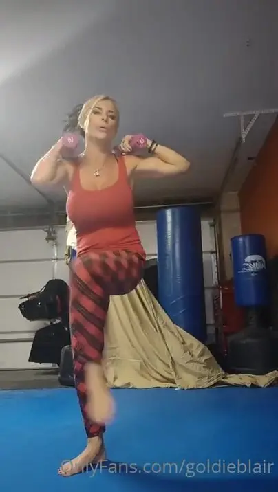 Goldieblair - goldieblair goldieblaircum workout with me for free or pump your