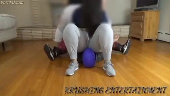 Ssbbw ebony extreme smother facesitting buttdrop compliten 46