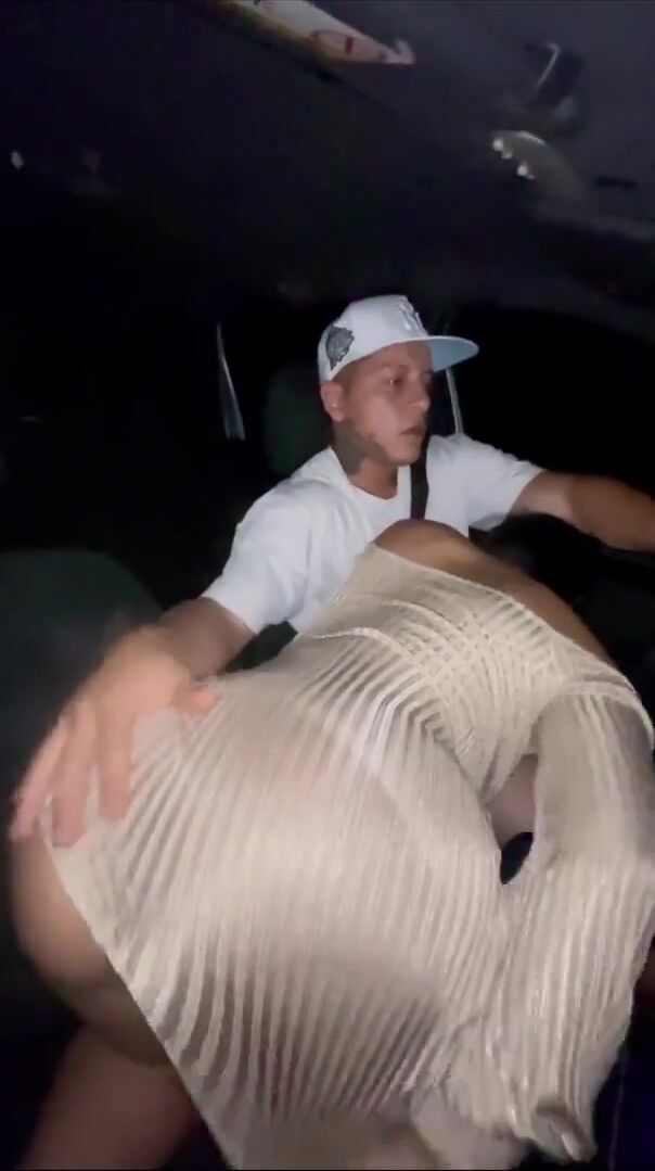 Latina fucks into the car after the party