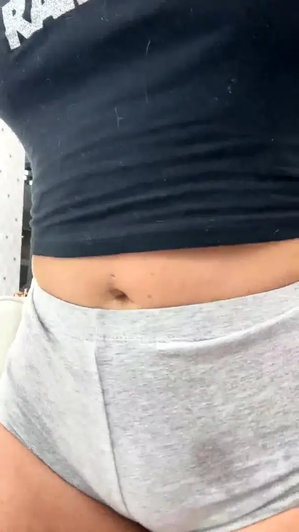 daniibanksvip webcam stream 11172023 take off my raiders shirt for me again  onlyfans xxx porn videos