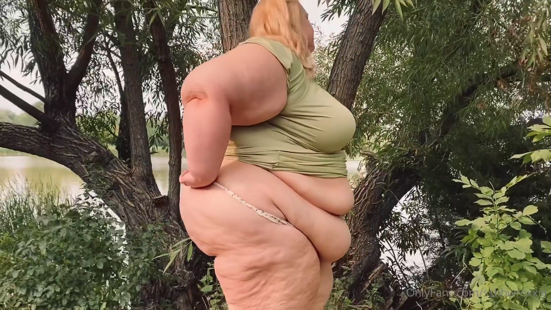 Foxy roxy ssbbw
