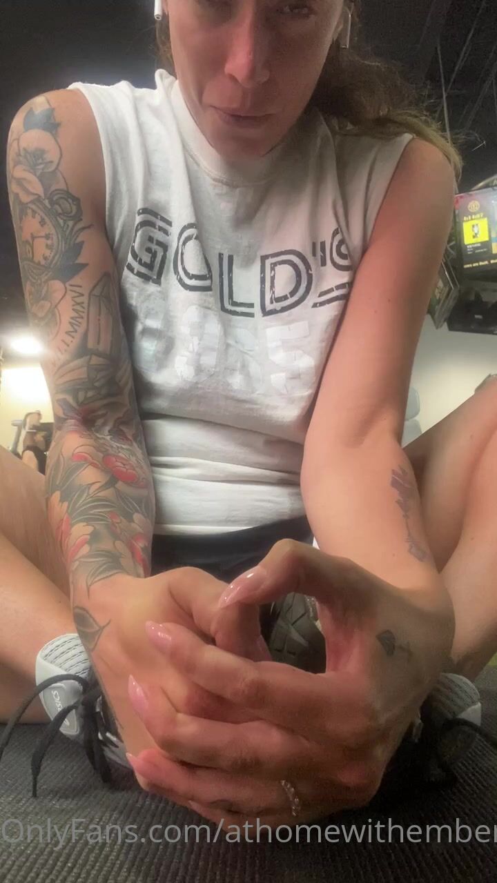 Embershome onlyfans porn video
