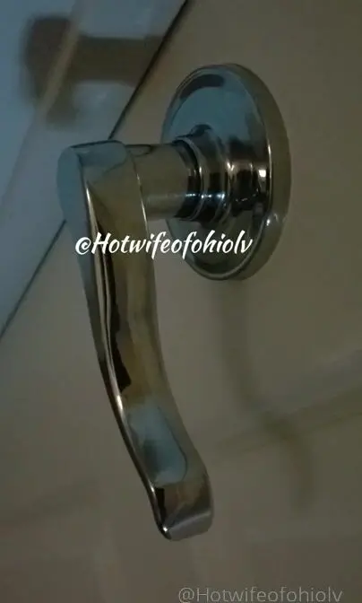 hotwifeofohio audio of me getting fucked from outside the door as recorded by my husband. caution... i a onlyfans porn video