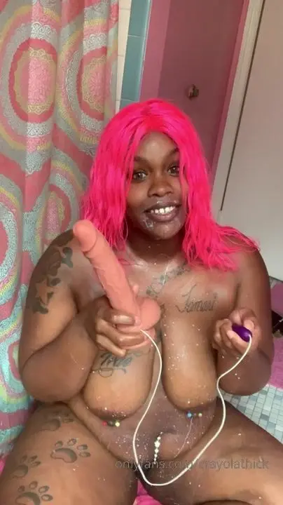 freakshowcrayola i love white stuff squirt dat white shit in my mouth c umming down my throat make me ch ke vide onlyfans porn video