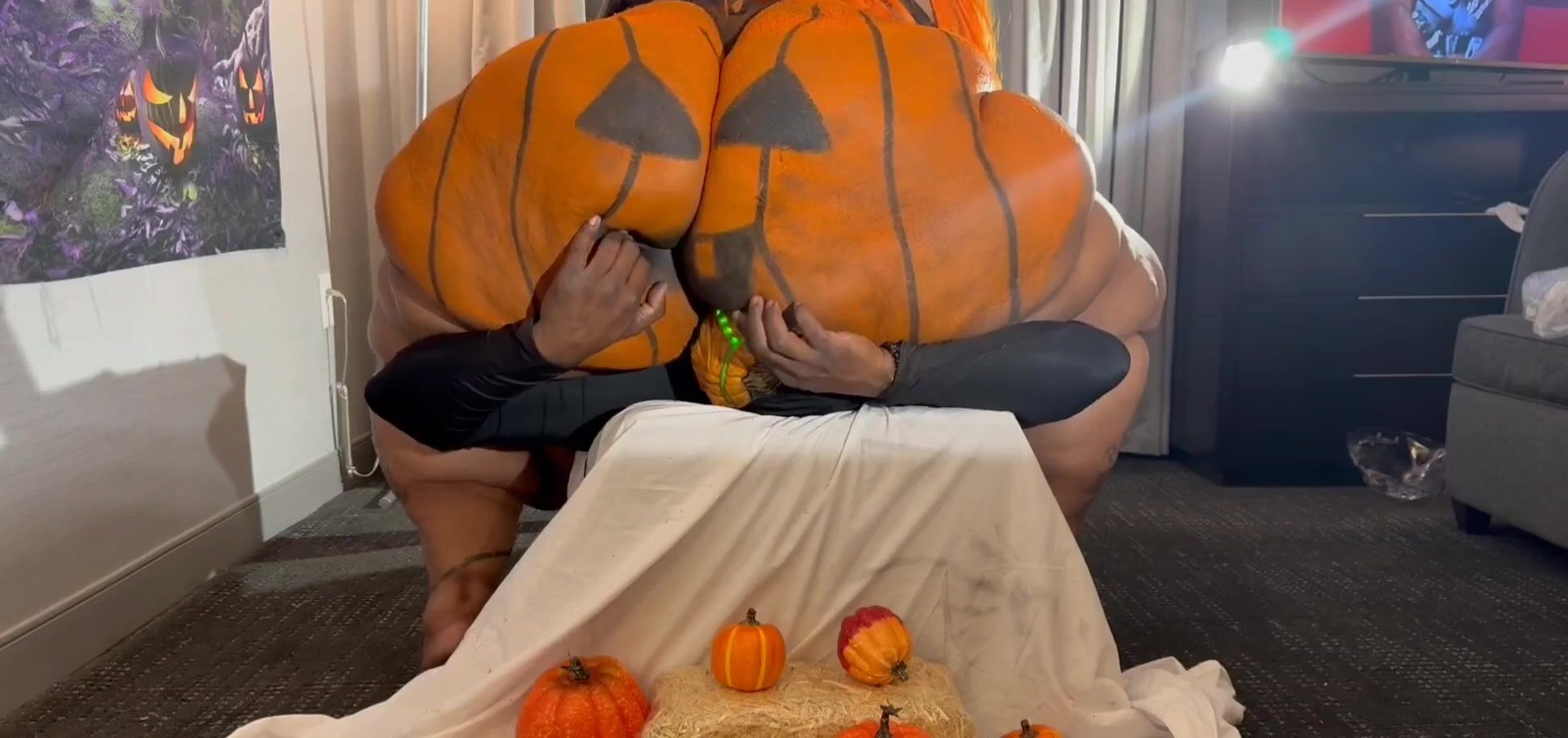 Pumpkin smash