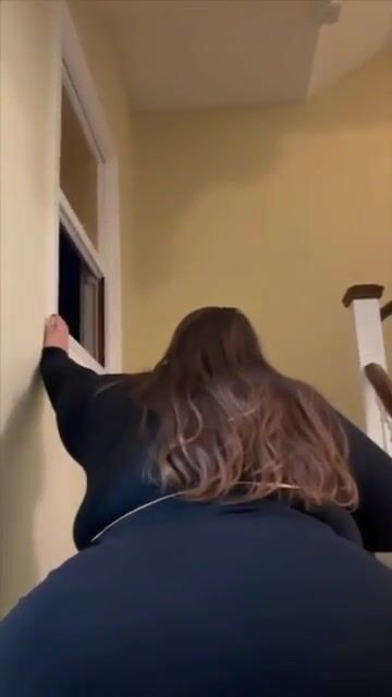 SSBBW Mary Boberry Walking Upstairs PT.1