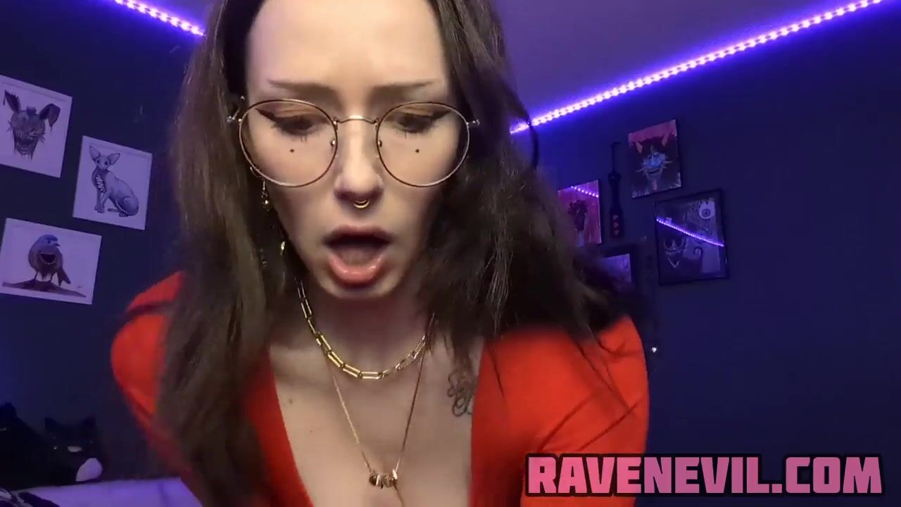 Raven Evil - Hands Free Homewrecker