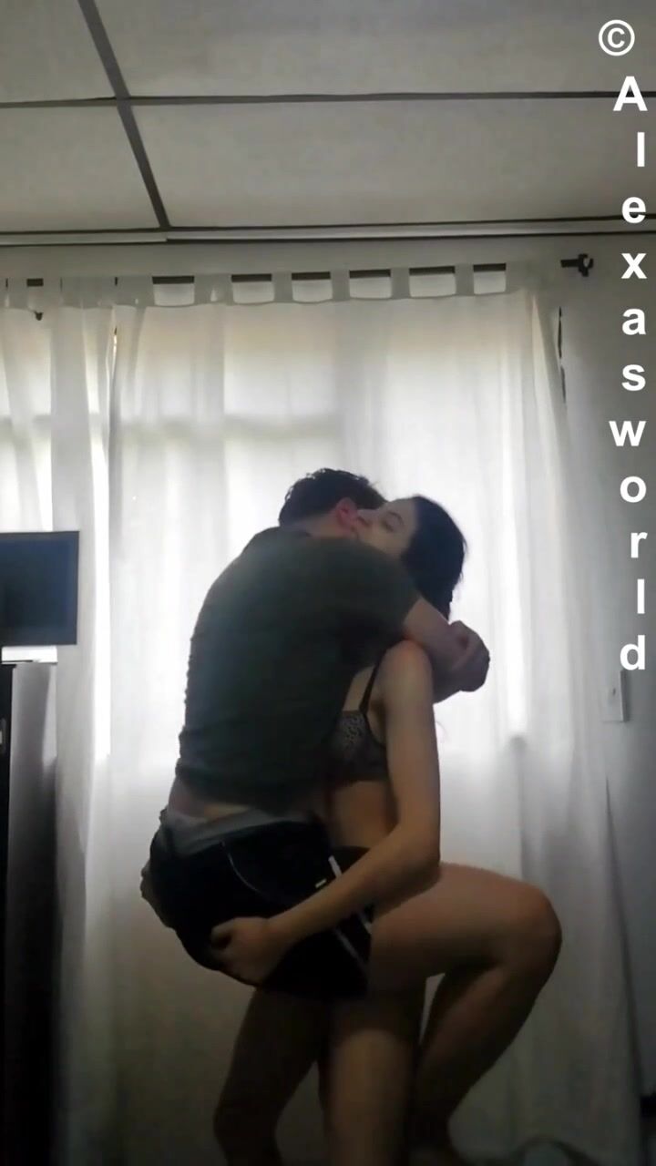 Alexasworld lift carry 4
