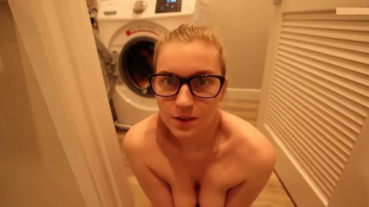 Jaybbgirl - Helping Your Sister with the Laundry