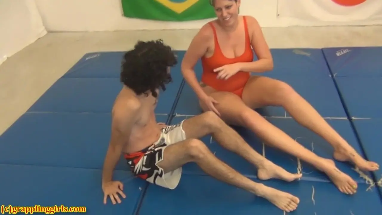 GG Test of strength 11 - Vanessa