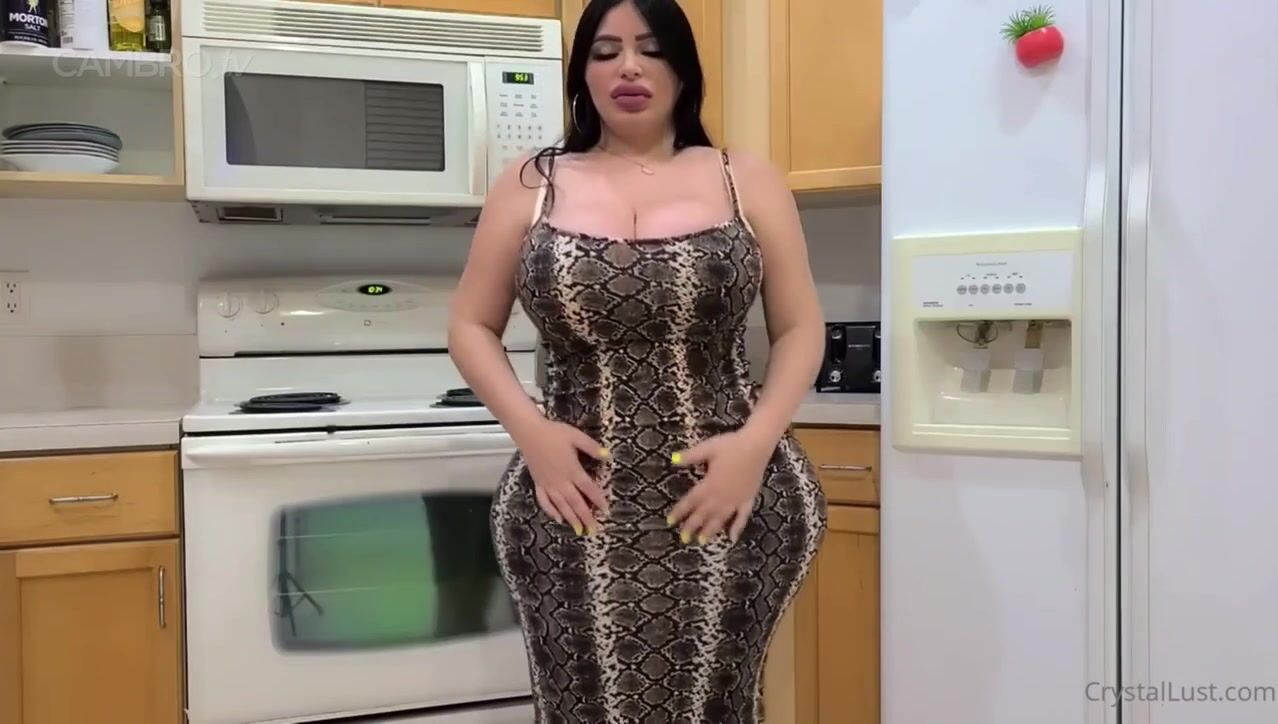 Crystal lust kitchen